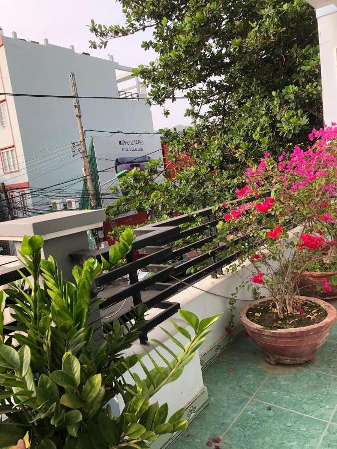 Khach San Phu Phuong Hotel Nha Trang Exterior photo